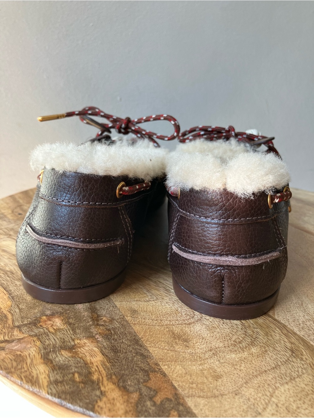 Larroude | Cyprus Boat Shoe In Brown Leather and Natural Shearling - Picture 5 of 10